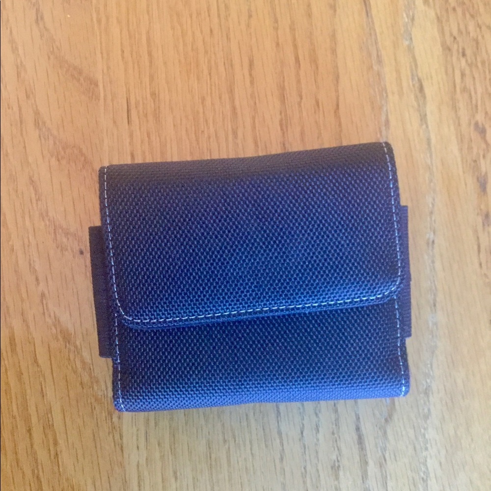 3/$10 when bundled-Magellan GPS Carry Case